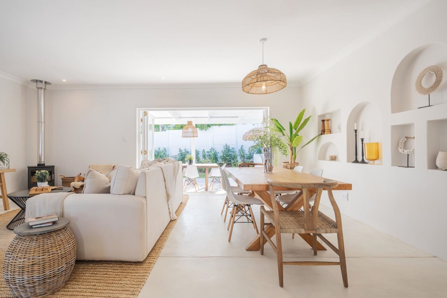 3 Bedroom Property for Sale in Constantia Western Cape
